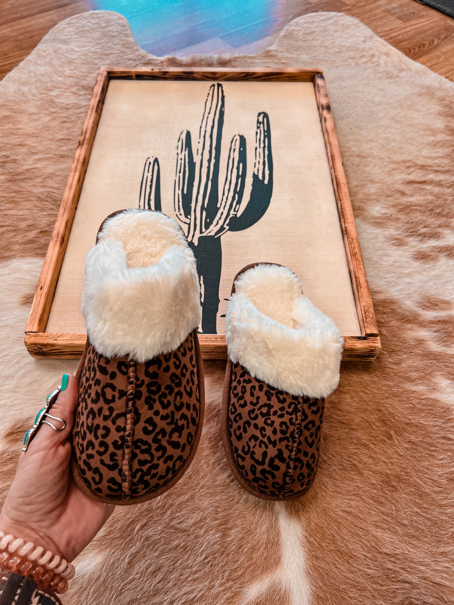The Sadler Slippers (Cheetah Print) - The Vintage Emmie