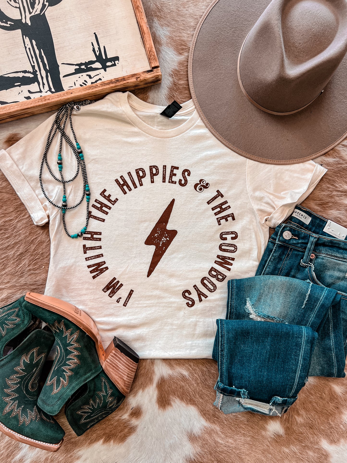 Hippies & Cowboys Tee (Cream) - The Vintage Emmie