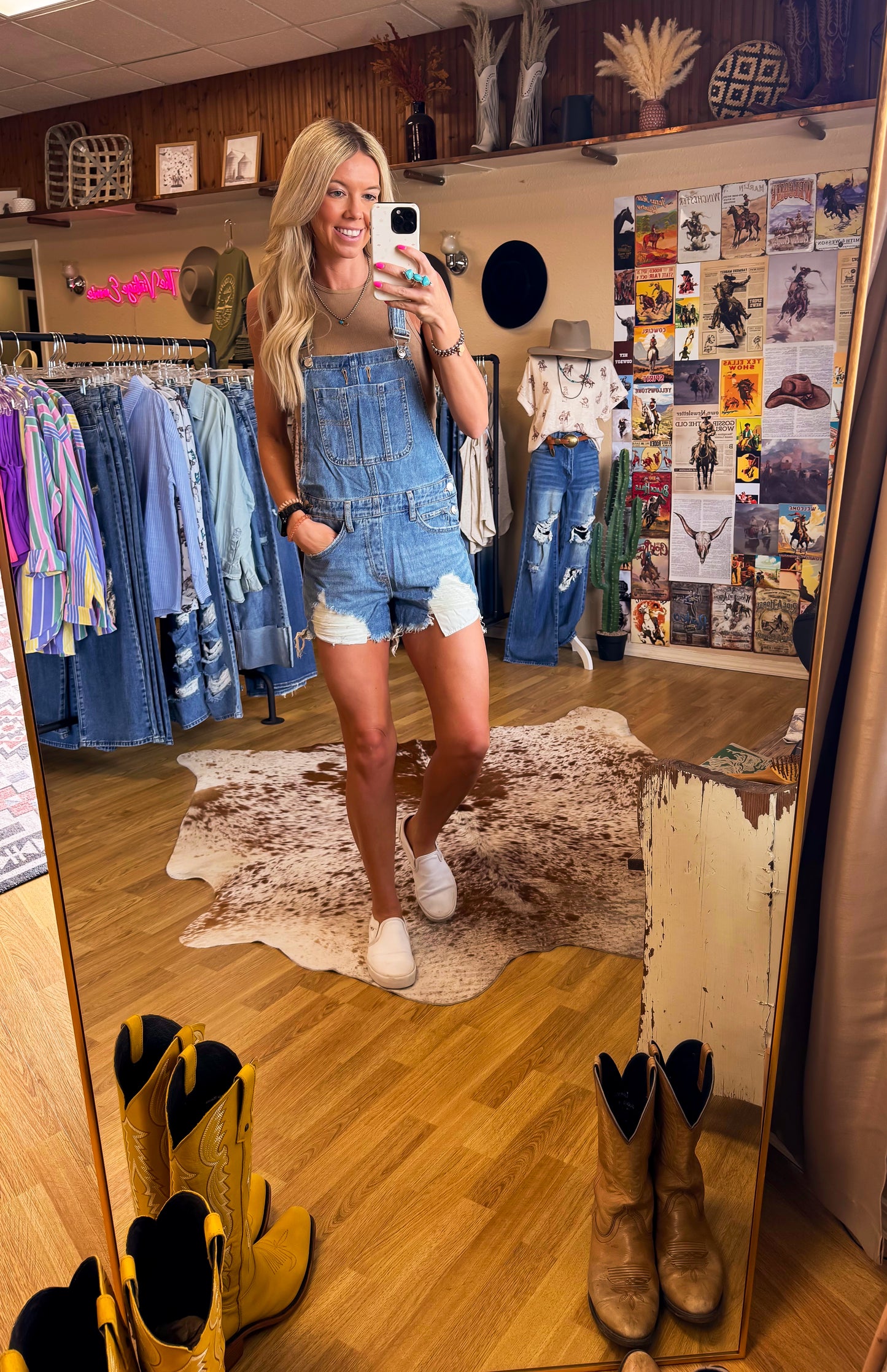 The Oriana Distressed Overalls - The Vintage Emmie