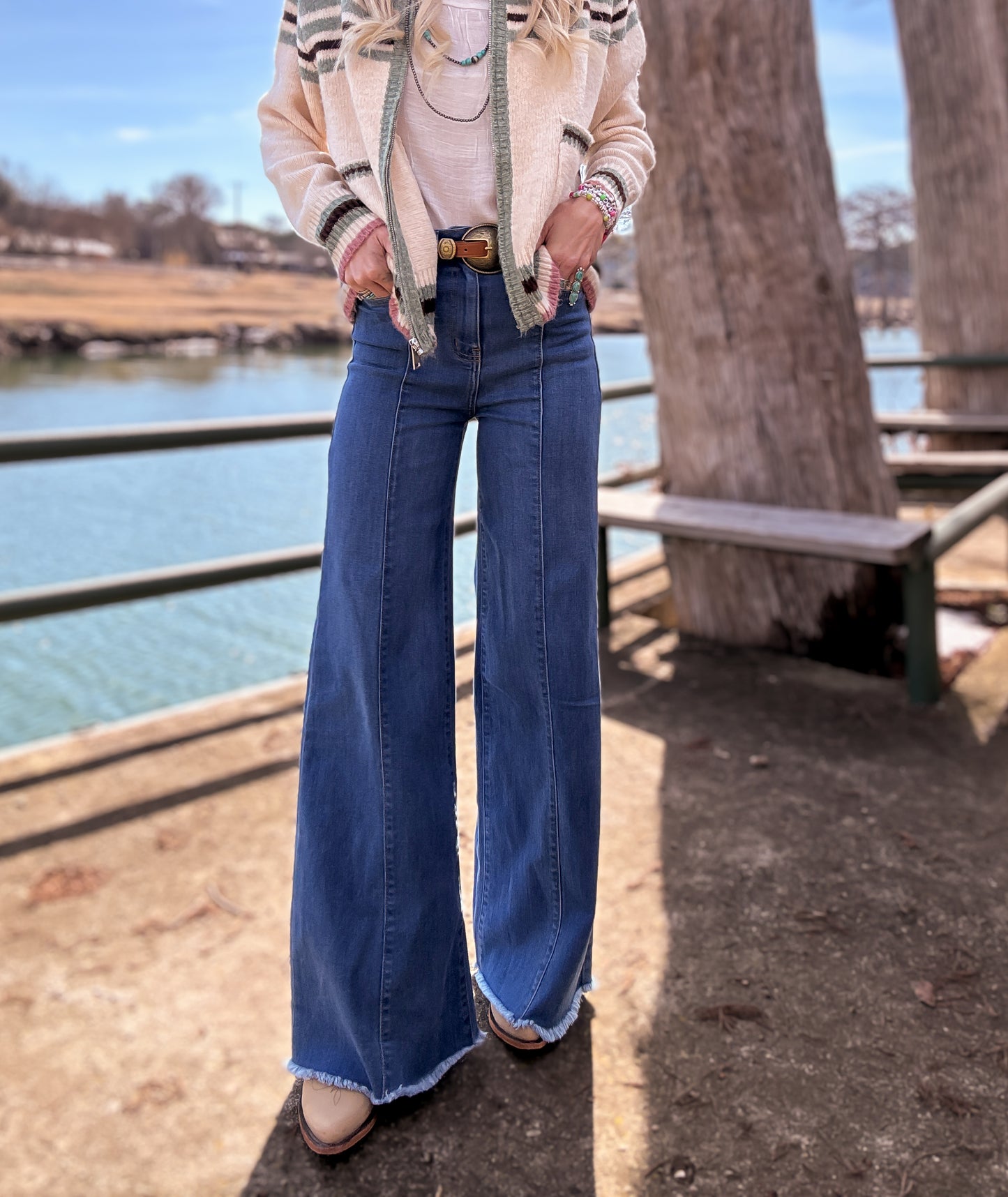 The Gano Wide Leg Denim Jeans - The Vintage Emmie