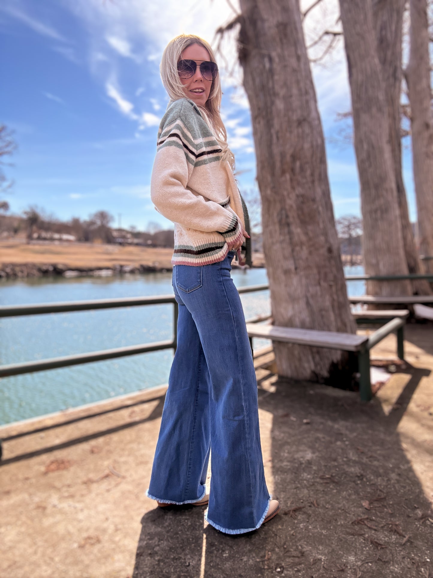 The Gano Wide Leg Denim Jeans - The Vintage Emmie