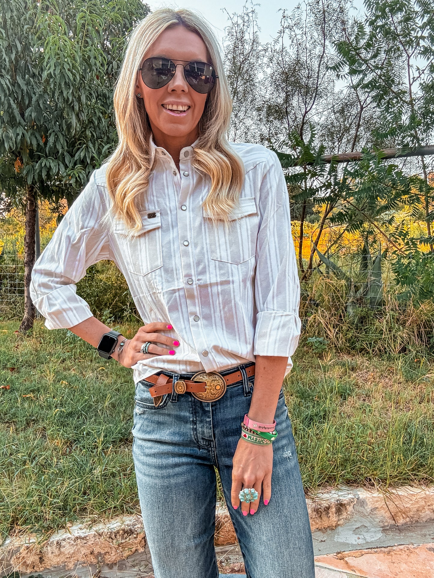 The Texla Pearl Snap Button Down (Ivory Stripe) - The Vintage Emmie