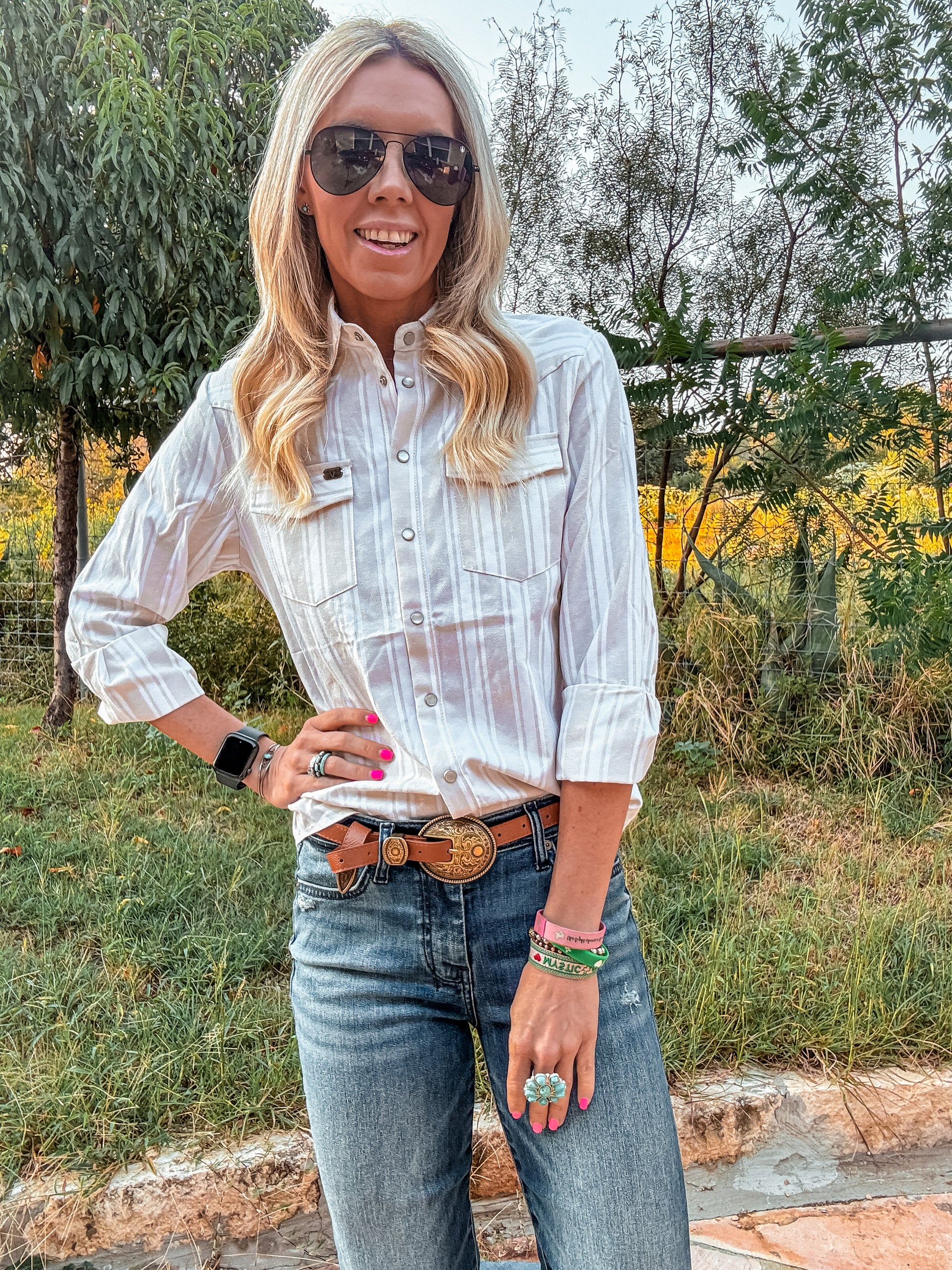 The Texla Pearl Snap Button Down (Ivory Stripe) - The Vintage Emmie