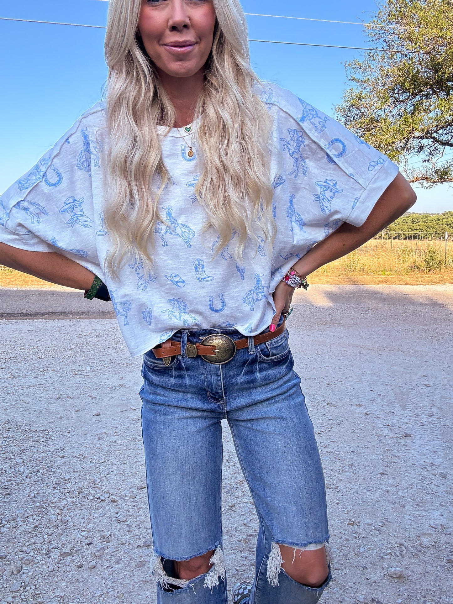 The Rosebud Western Cropped Top (White)