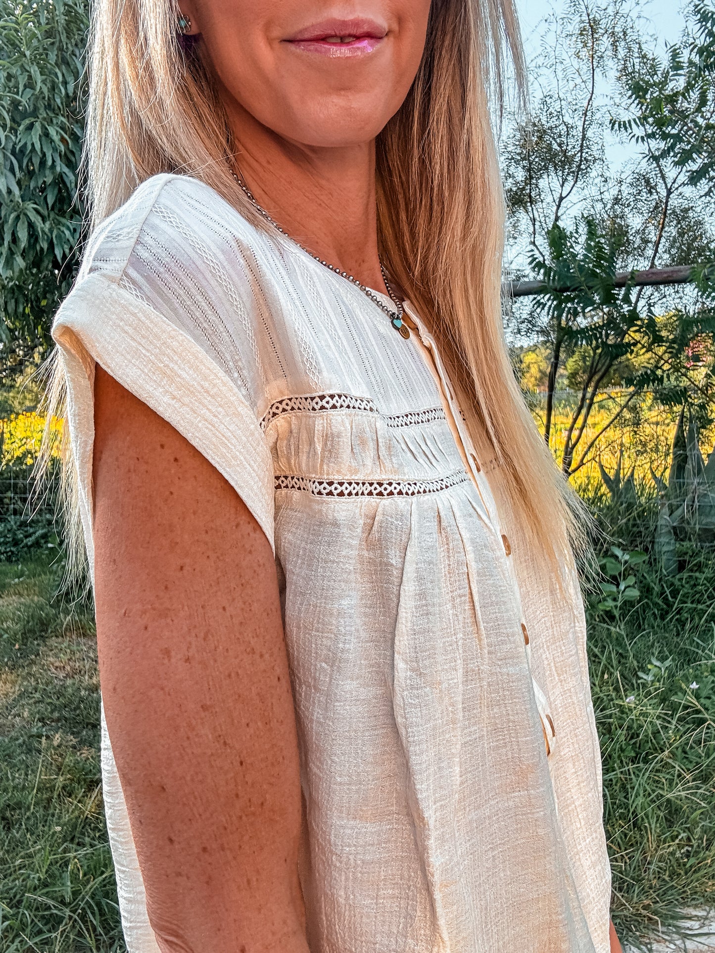 The Hackberry Woven Top (Cream) - The Vintage Emmie