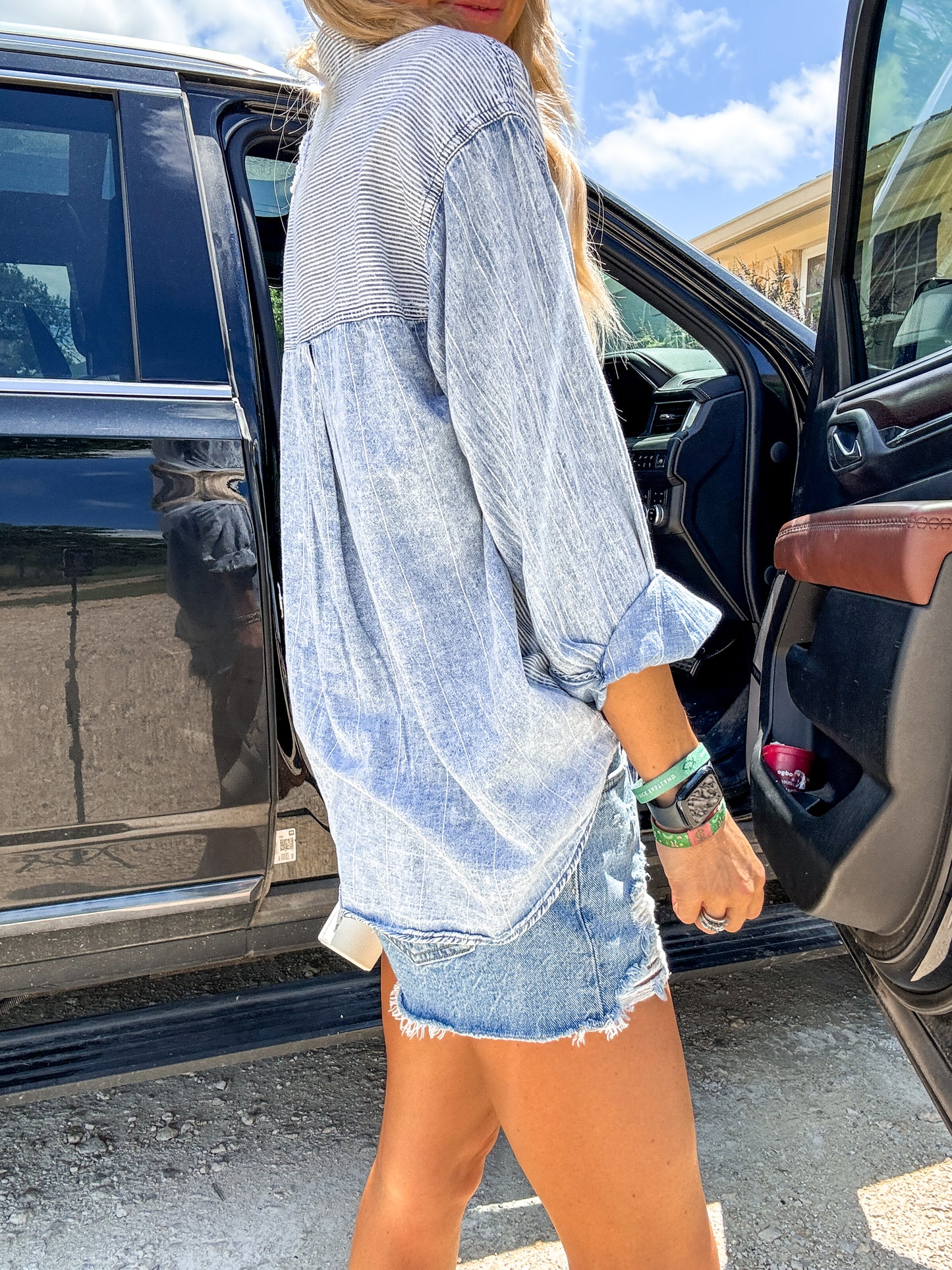 The Texola Stripe Button Down (Denim) - The Vintage Emmie