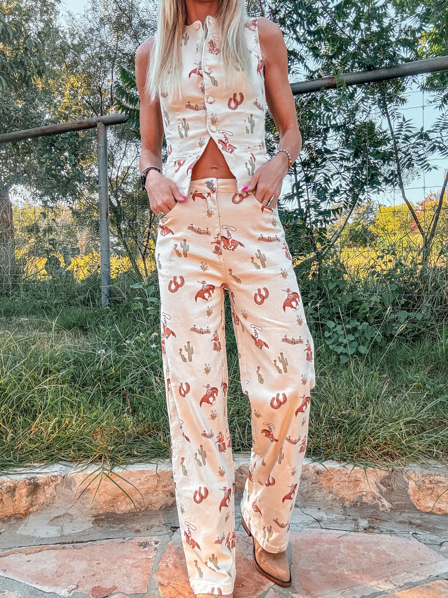 The Pipe Creek Cowgirl Pants (Cream) - The Vintage Emmie