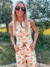 The Vanderpool Cowgirl Vest (Cream)
