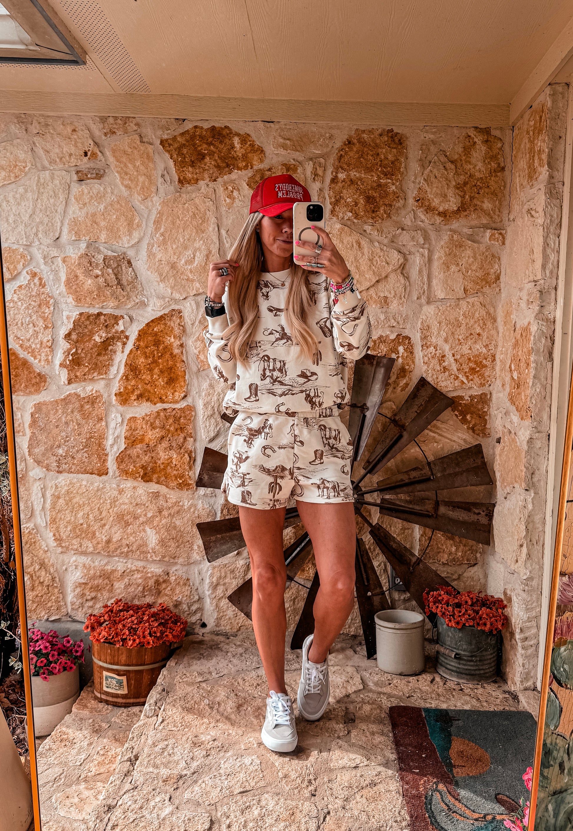 The Paxton Western Crew Neck Sweater (Cream) - The Vintage Emmie