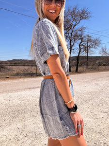 The Sabinal Oversized T-Shirt Dress (Washed Denim)