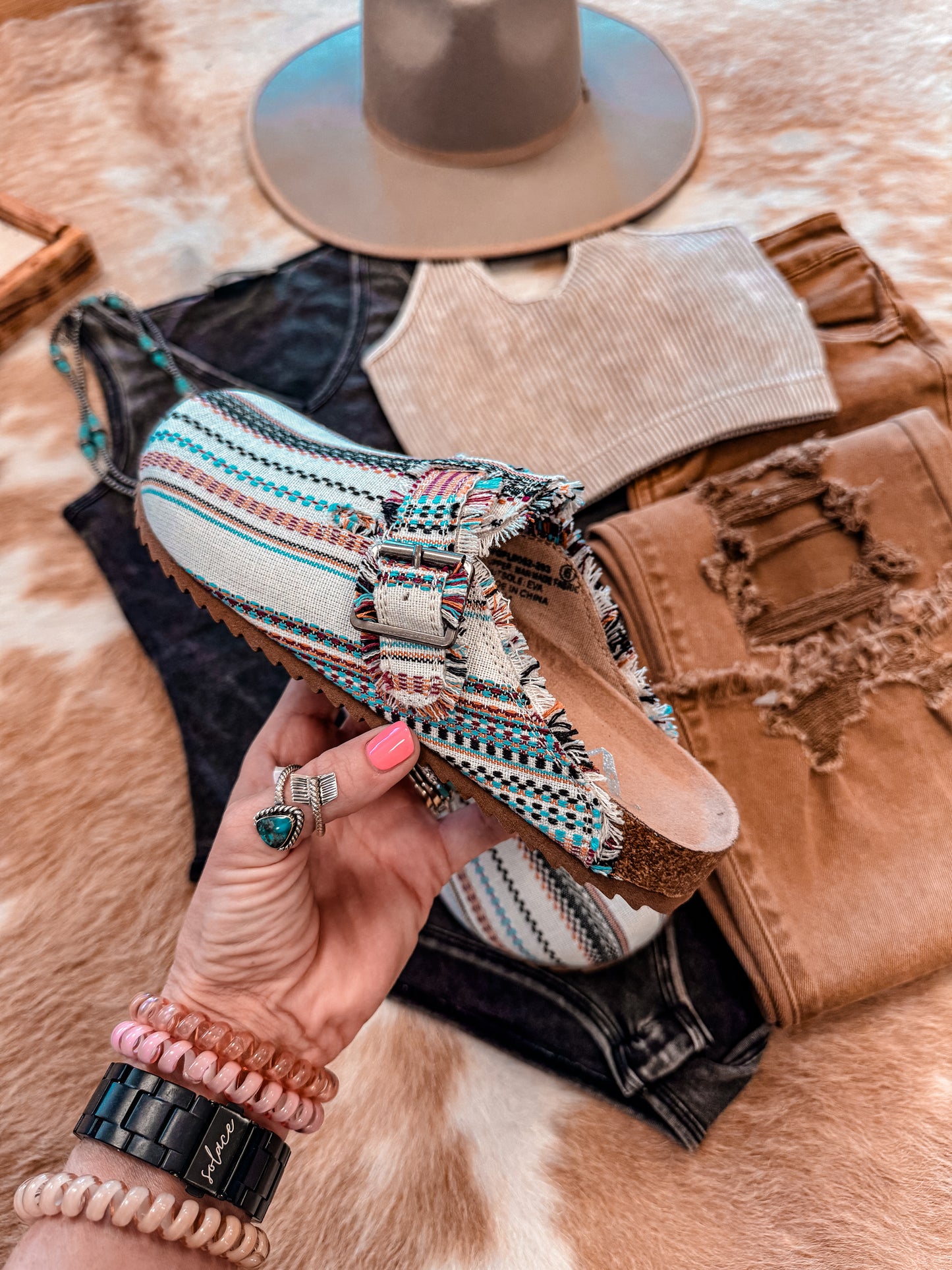 The Seminole Slide (Cream Multi) - The Vintage Emmie