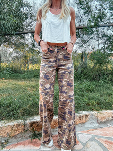 The Junction Wide Leg Camo Jeans