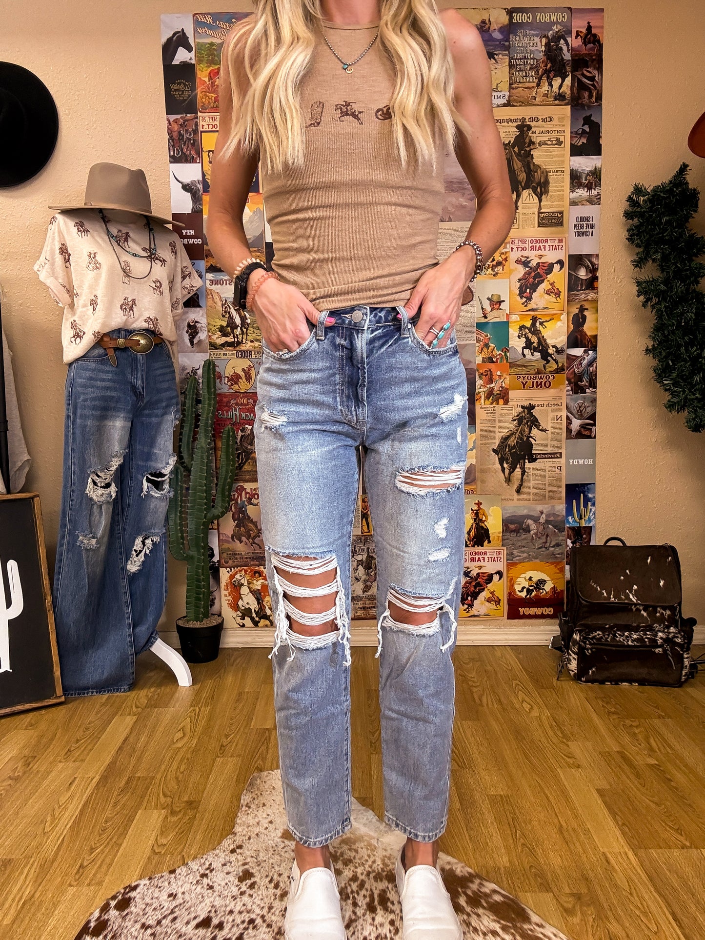 The Markley Distressed Straight Leg Jeans - The Vintage Emmie