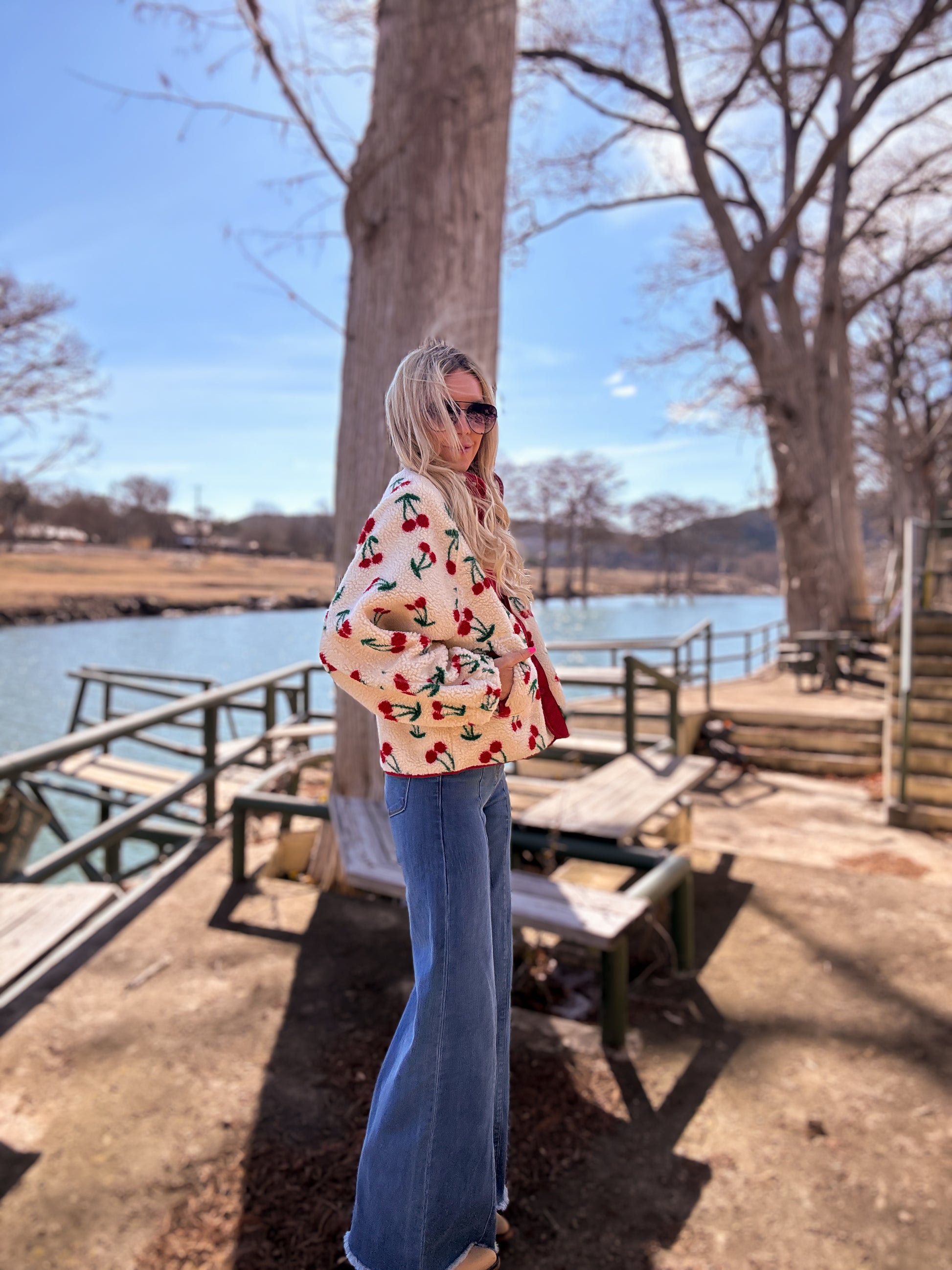 The Dawson Oversized Fleece Jacket - The Vintage Emmie