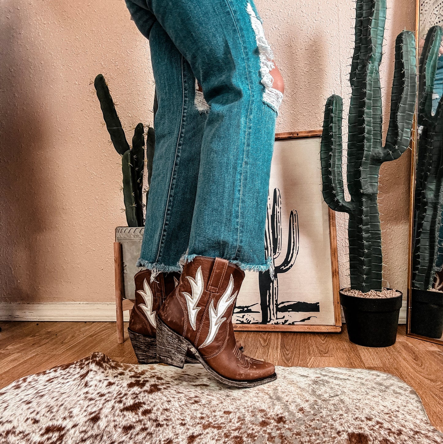 Liberty Black Evan Mossil Tan - The Vintage Emmie