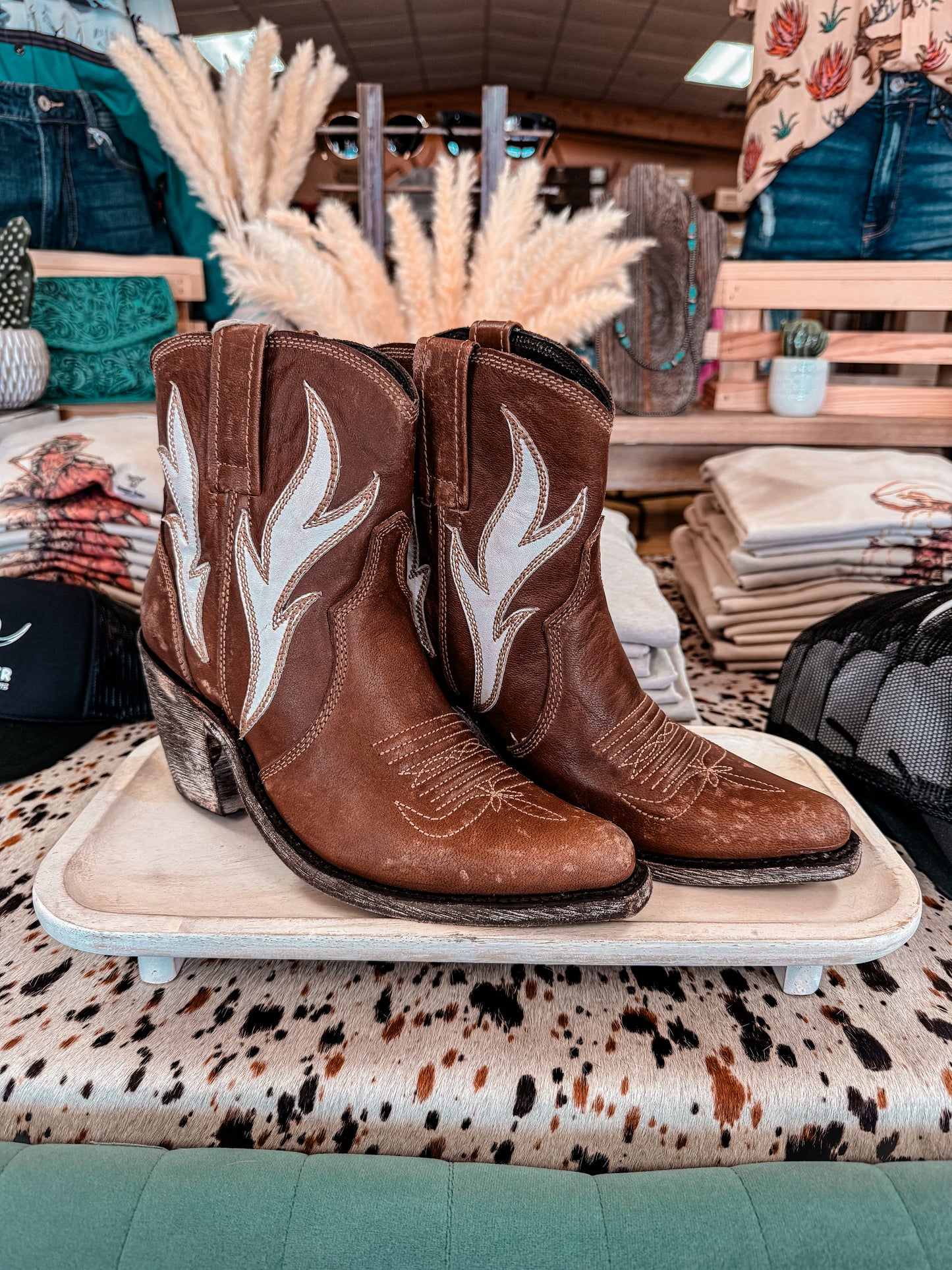 Liberty Black Evan Mossil Tan - The Vintage Emmie