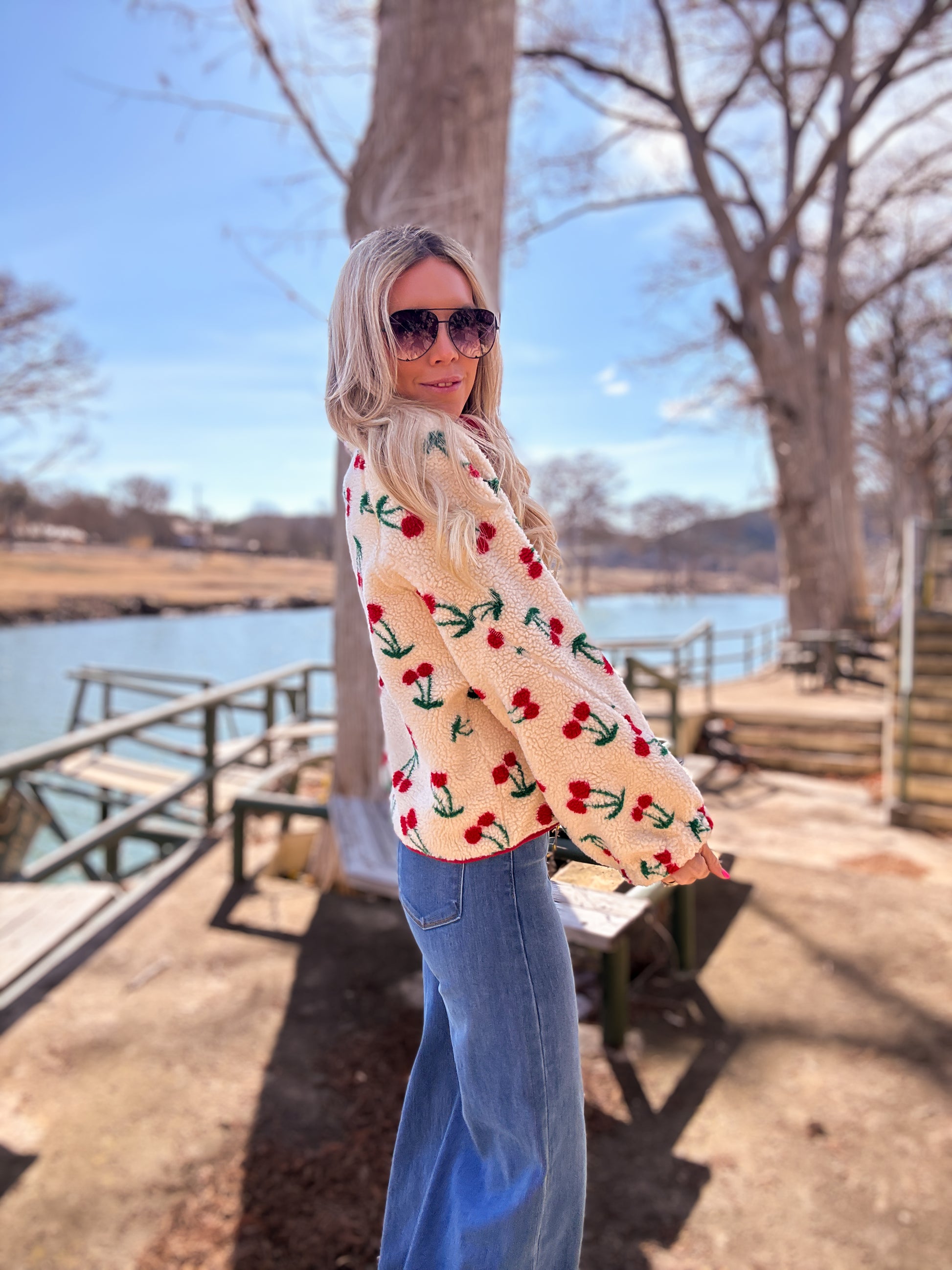 The Dawson Oversized Fleece Jacket - The Vintage Emmie