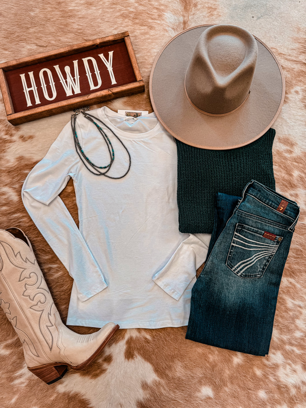 The Basic Long Sleeve Top (White) - The Vintage Emmie