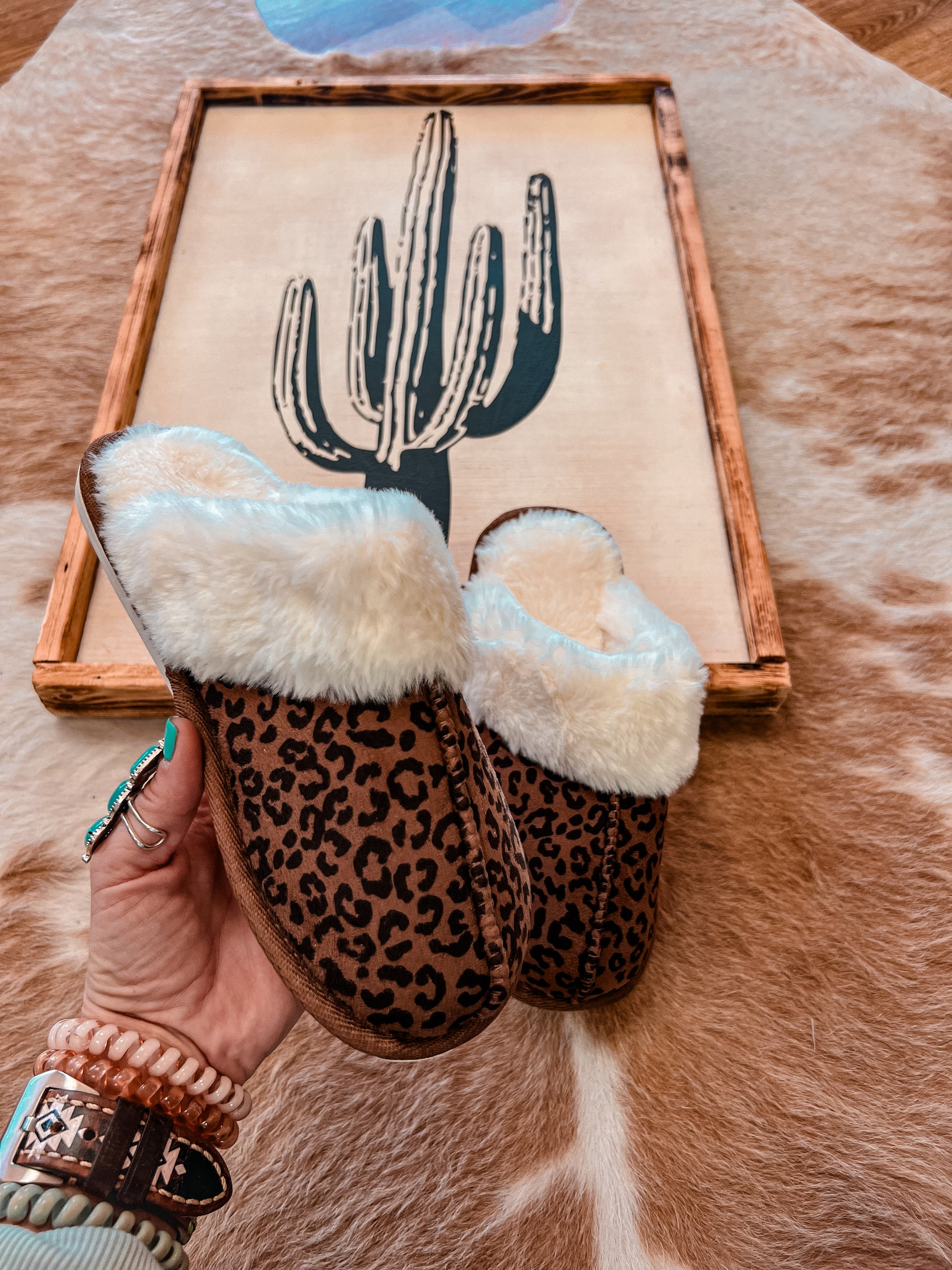 The Sadler Slippers (Cheetah Print) - The Vintage Emmie