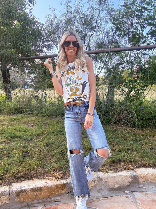 The Van Horn Distressed Jeans - The Vintage Emmie