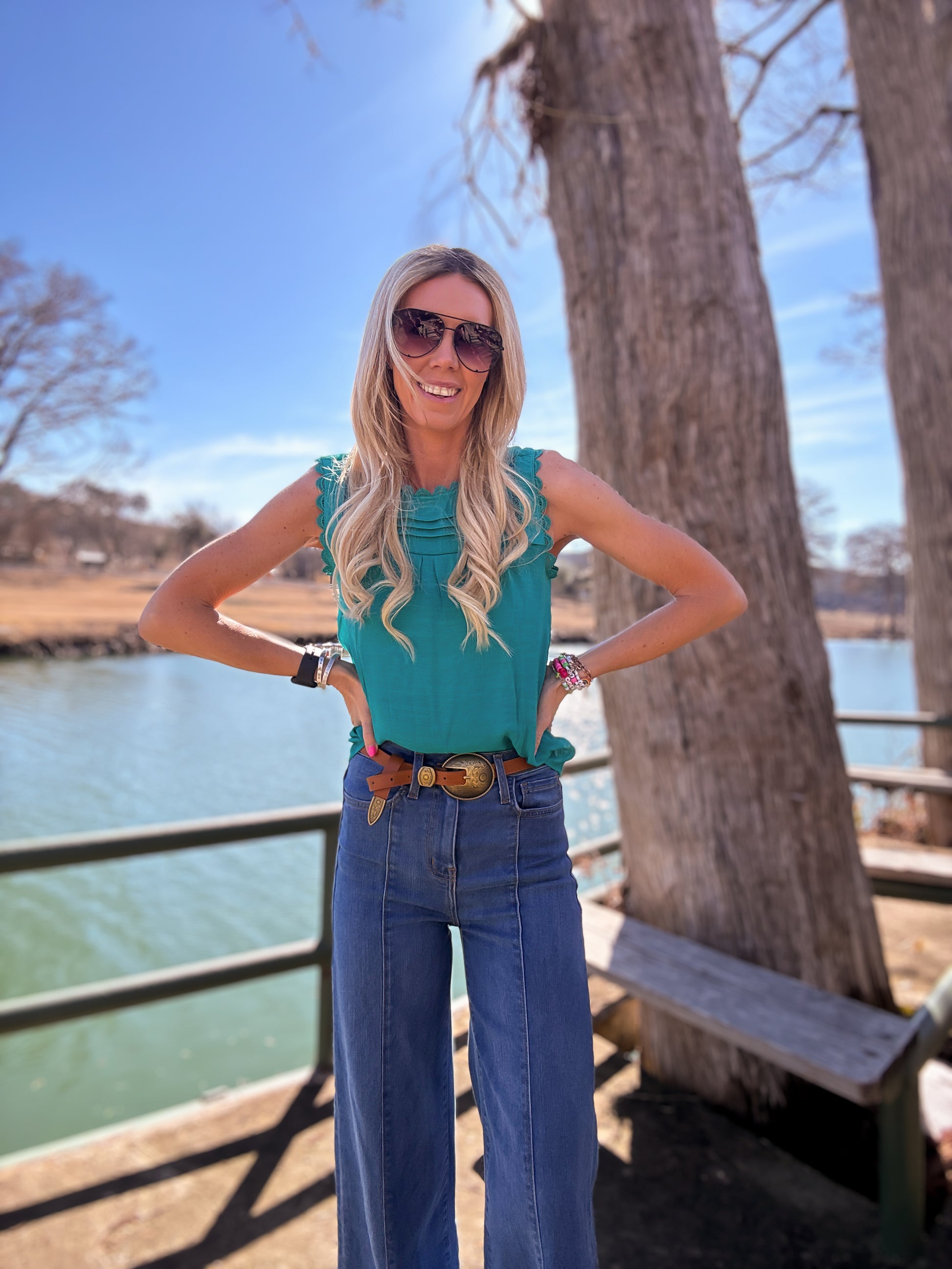 The Orla Sleeveless Lace Top (Teal) - The Vintage Emmie