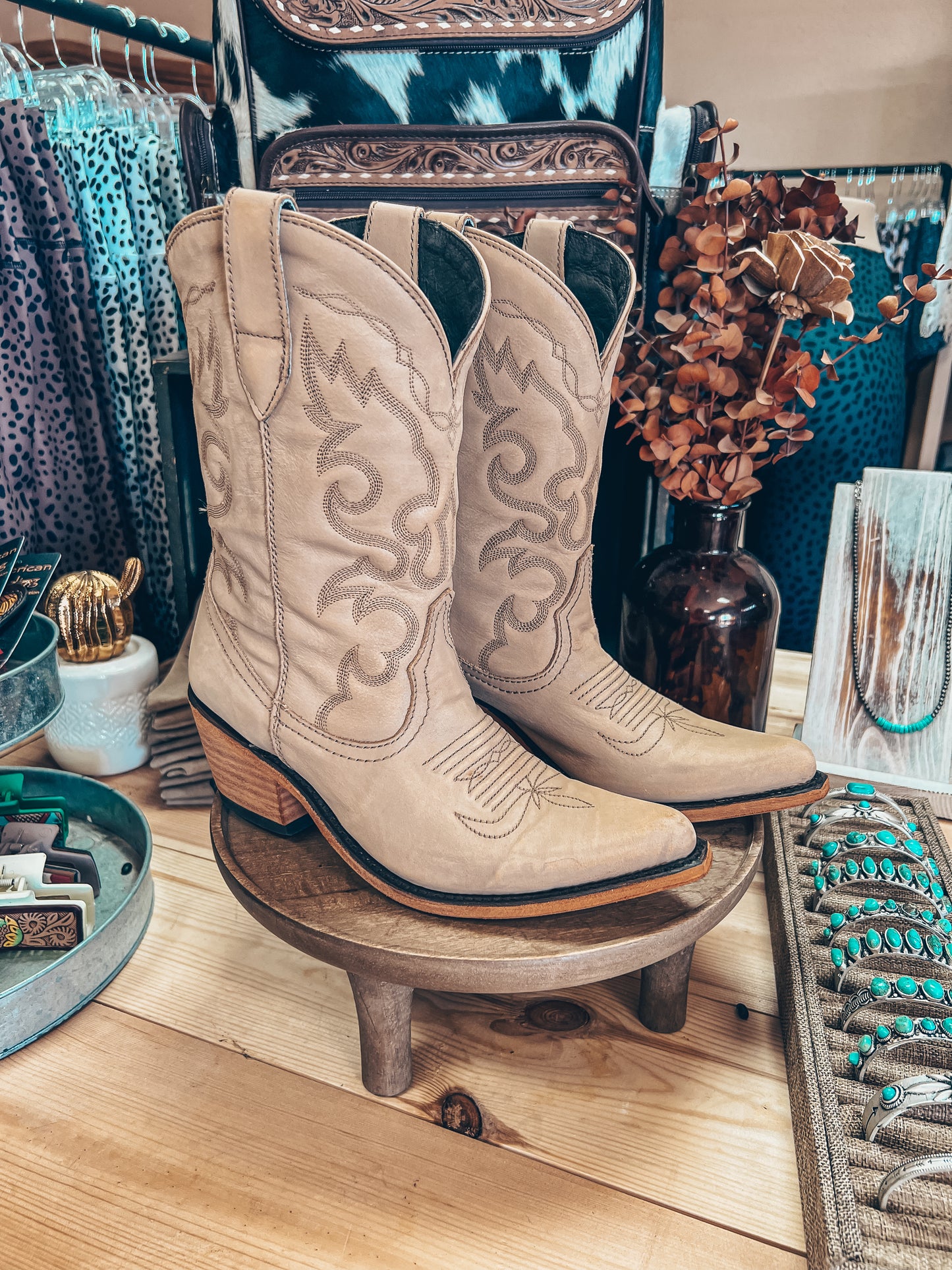 Liberty Black Sienna Cowboy Boots (Vintage Beige) - The Vintage Emmie