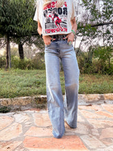 The Tecula Wide Leg Denim Jeans (Medium Wash) - The Vintage Emmie