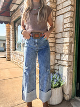 Load image into Gallery viewer, The Coahoma High Waisted Wide Leg Jeans