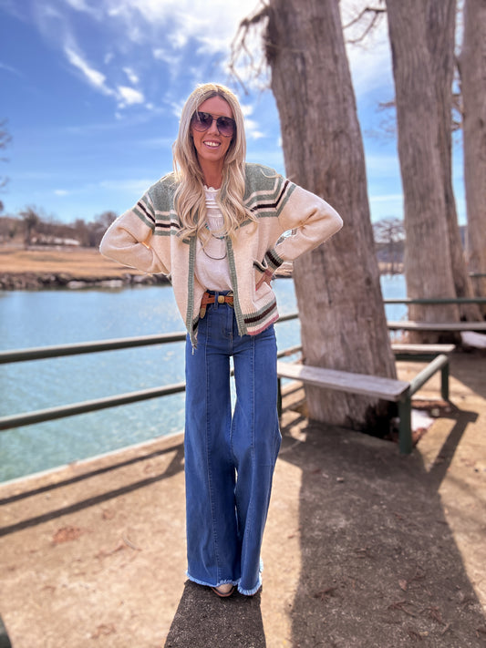 The Gano Wide Leg Denim Jeans - The Vintage Emmie