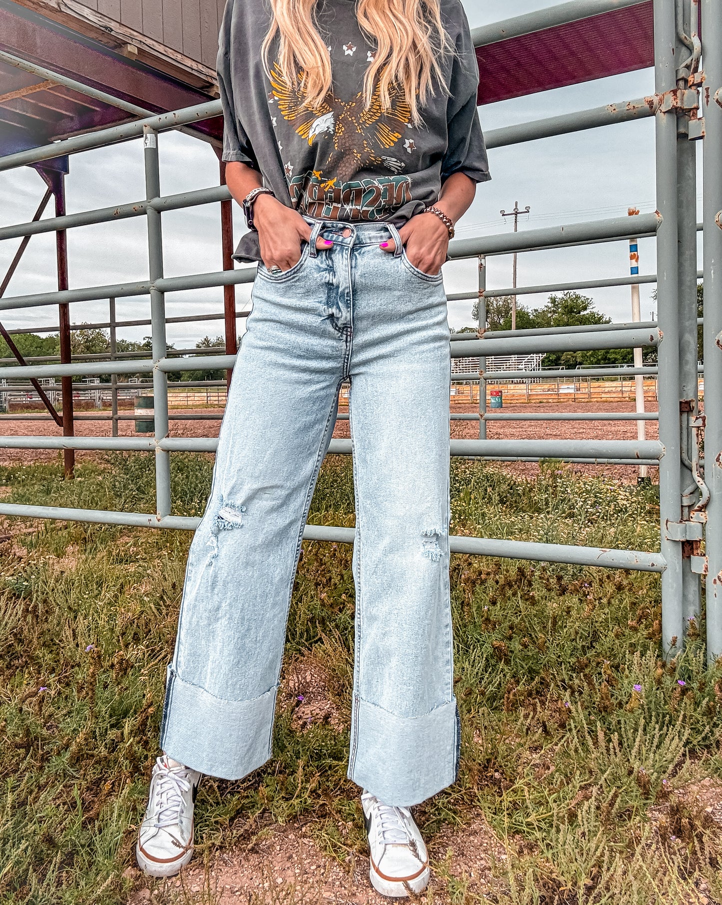 The Slater Cuffed Jeans (Light Wash) - The Vintage Emmie