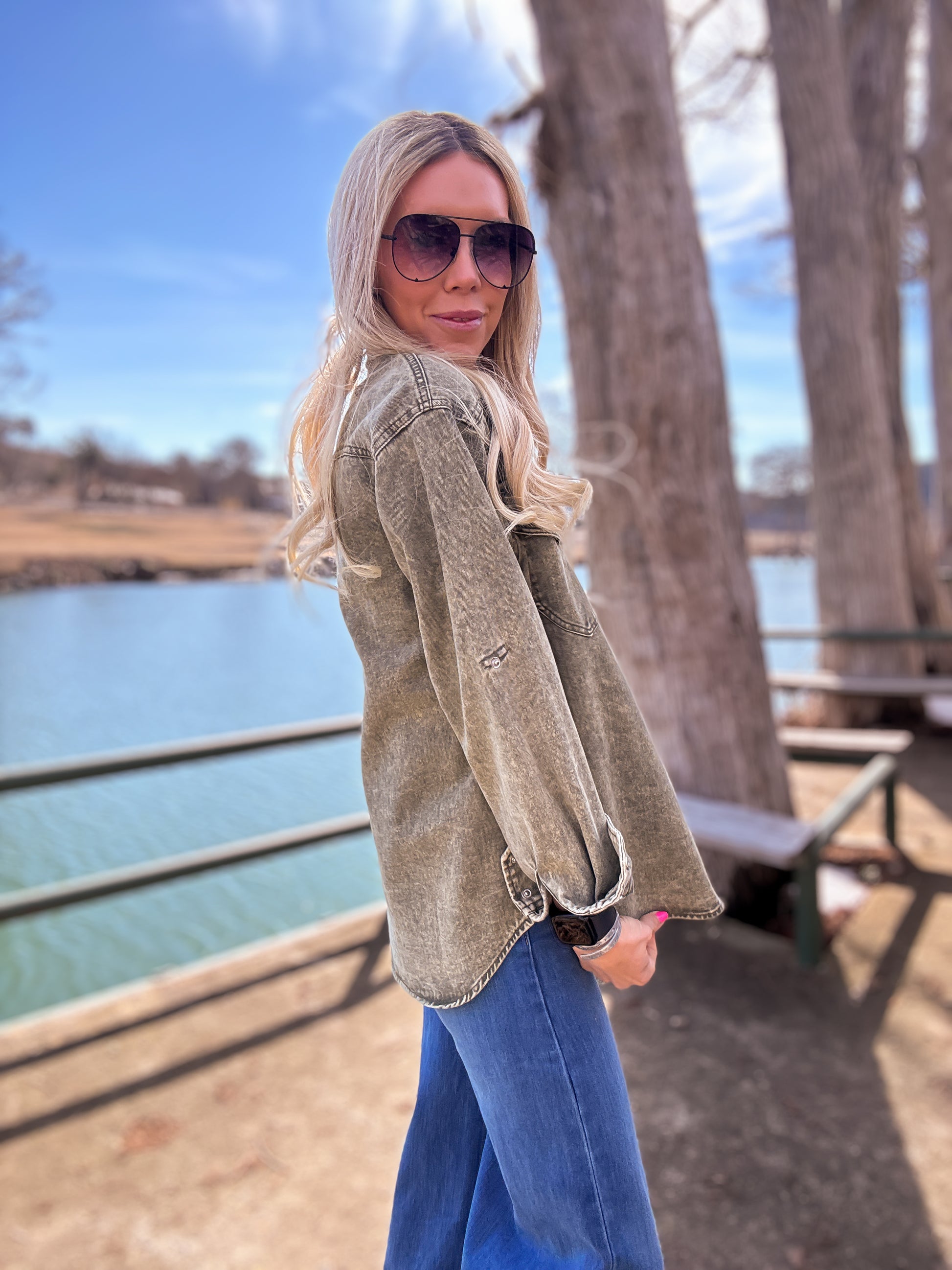 The Dewville Mineral Washed Pearl Snap Top - The Vintage Emmie