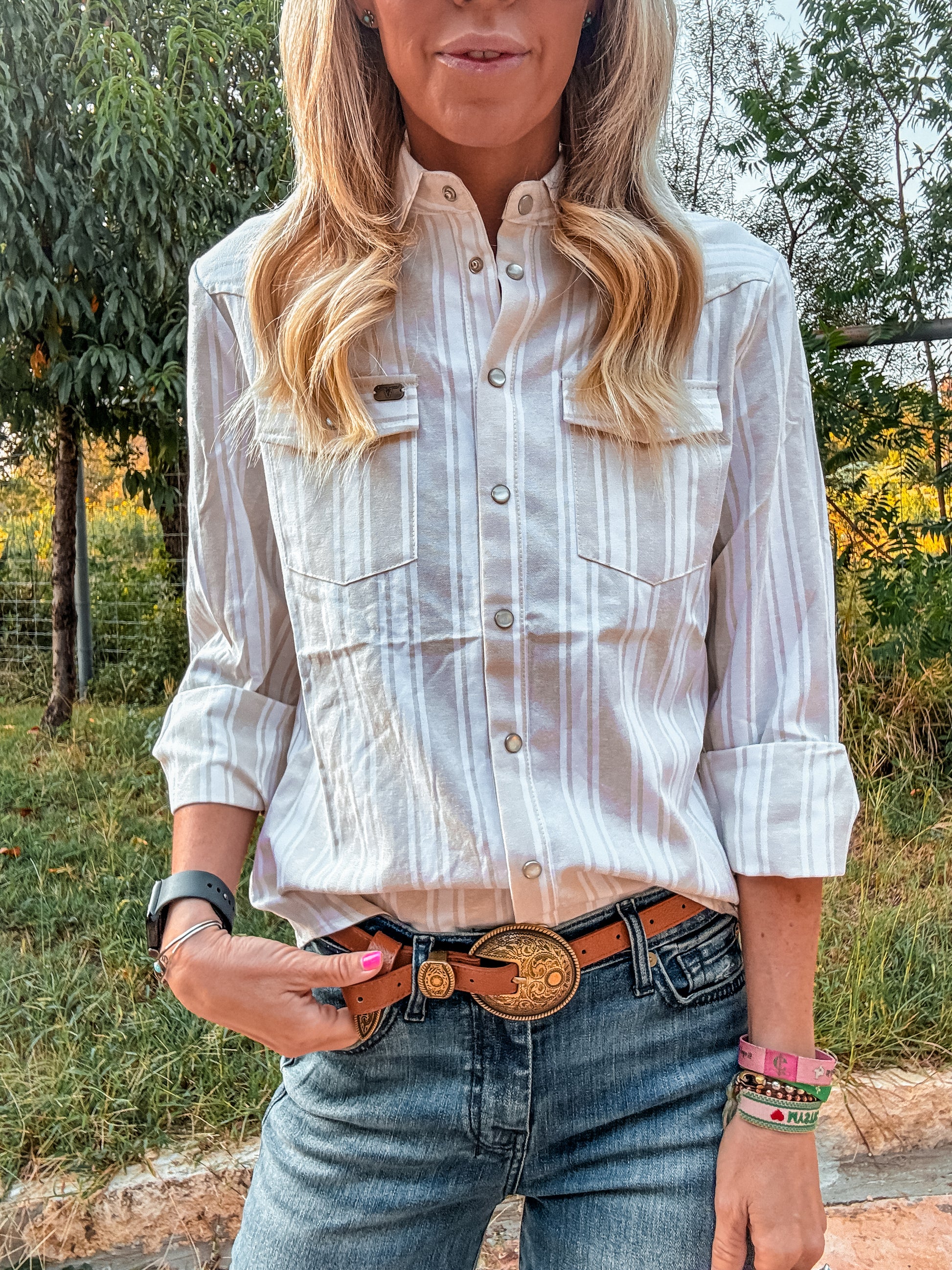 The Texla Pearl Snap Button Down (Ivory Stripe) - The Vintage Emmie