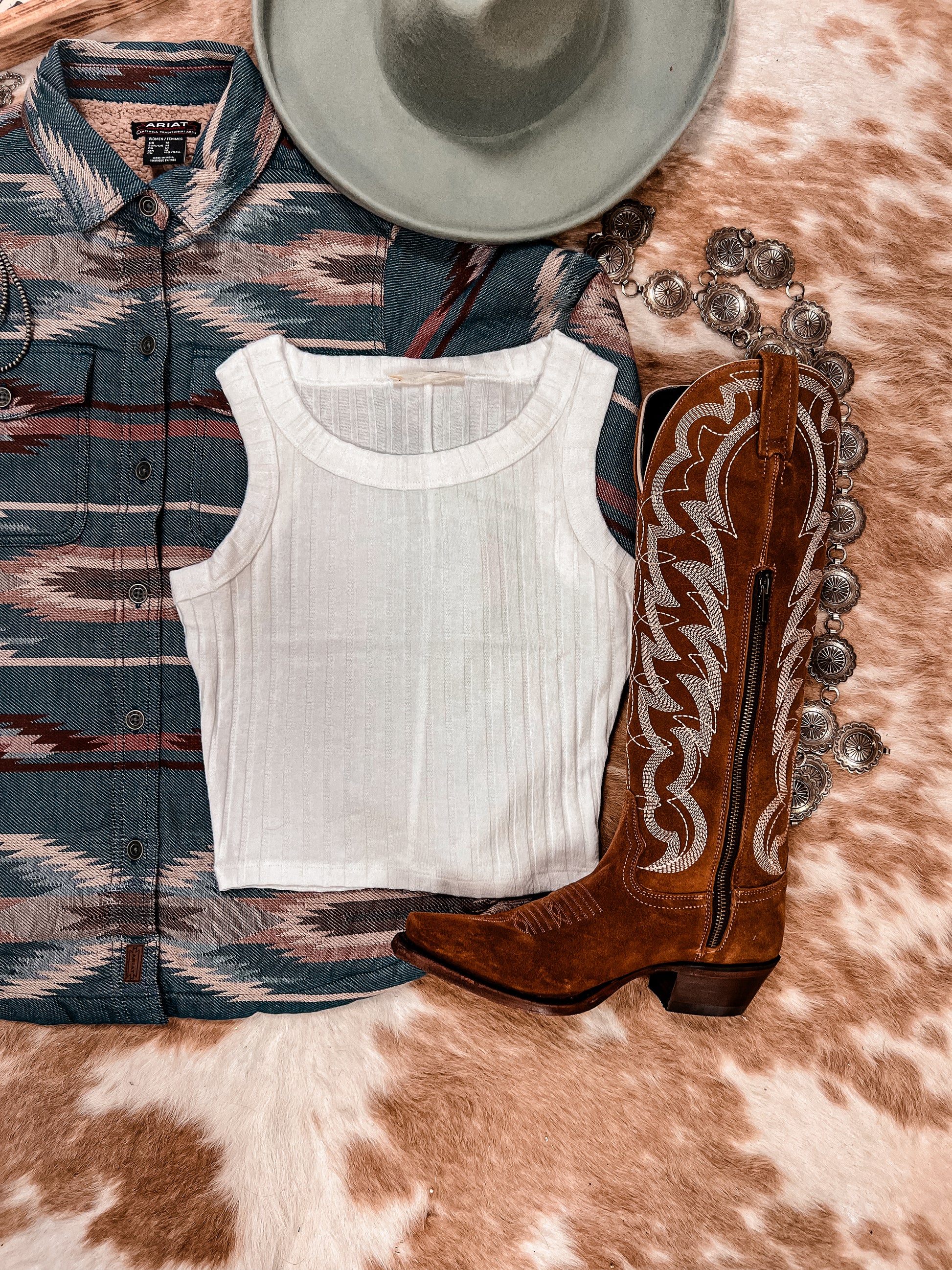 The Oplin Ribbed Crop Top (White) - The Vintage Emmie