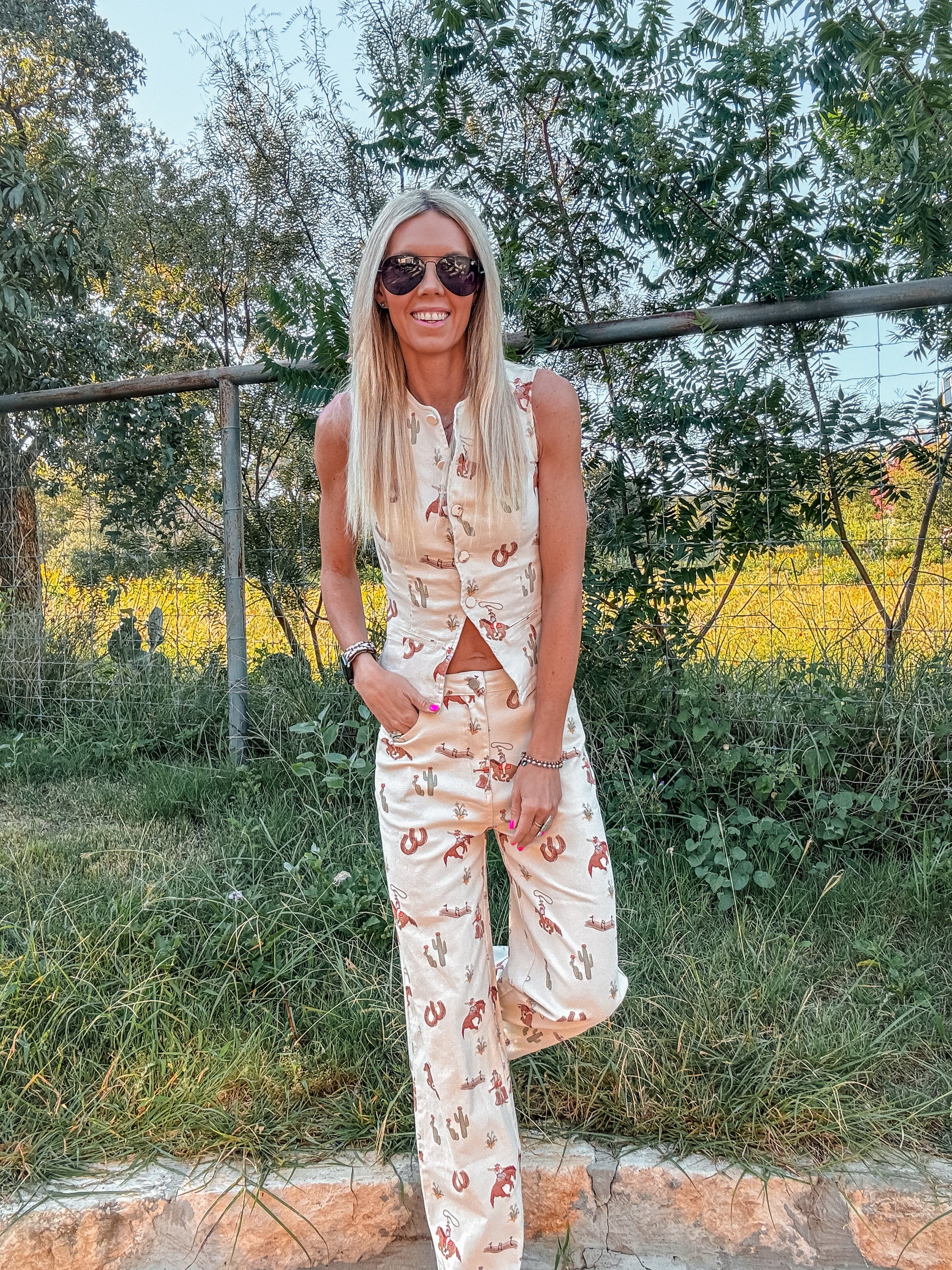 The Pipe Creek Cowgirl Pants (Cream) - The Vintage Emmie