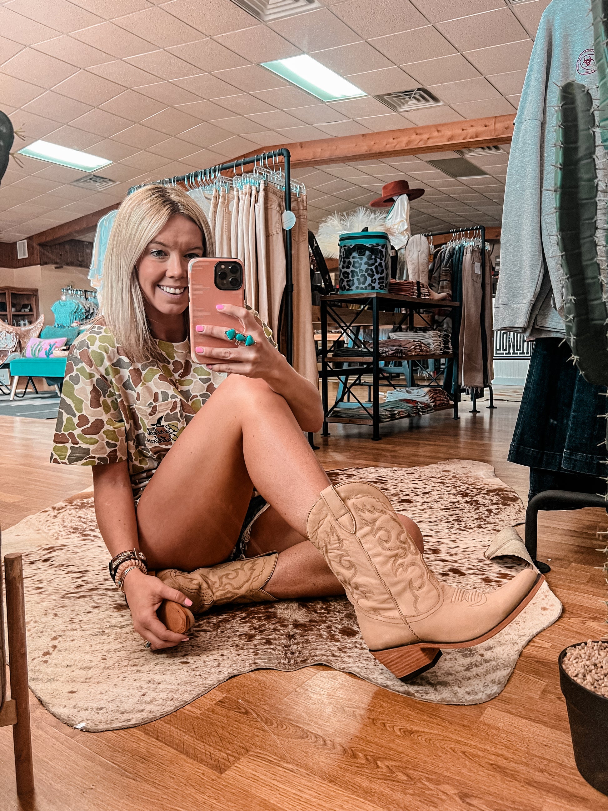 Liberty Black Sienna Cowboy Boots (Vintage Beige) - The Vintage Emmie