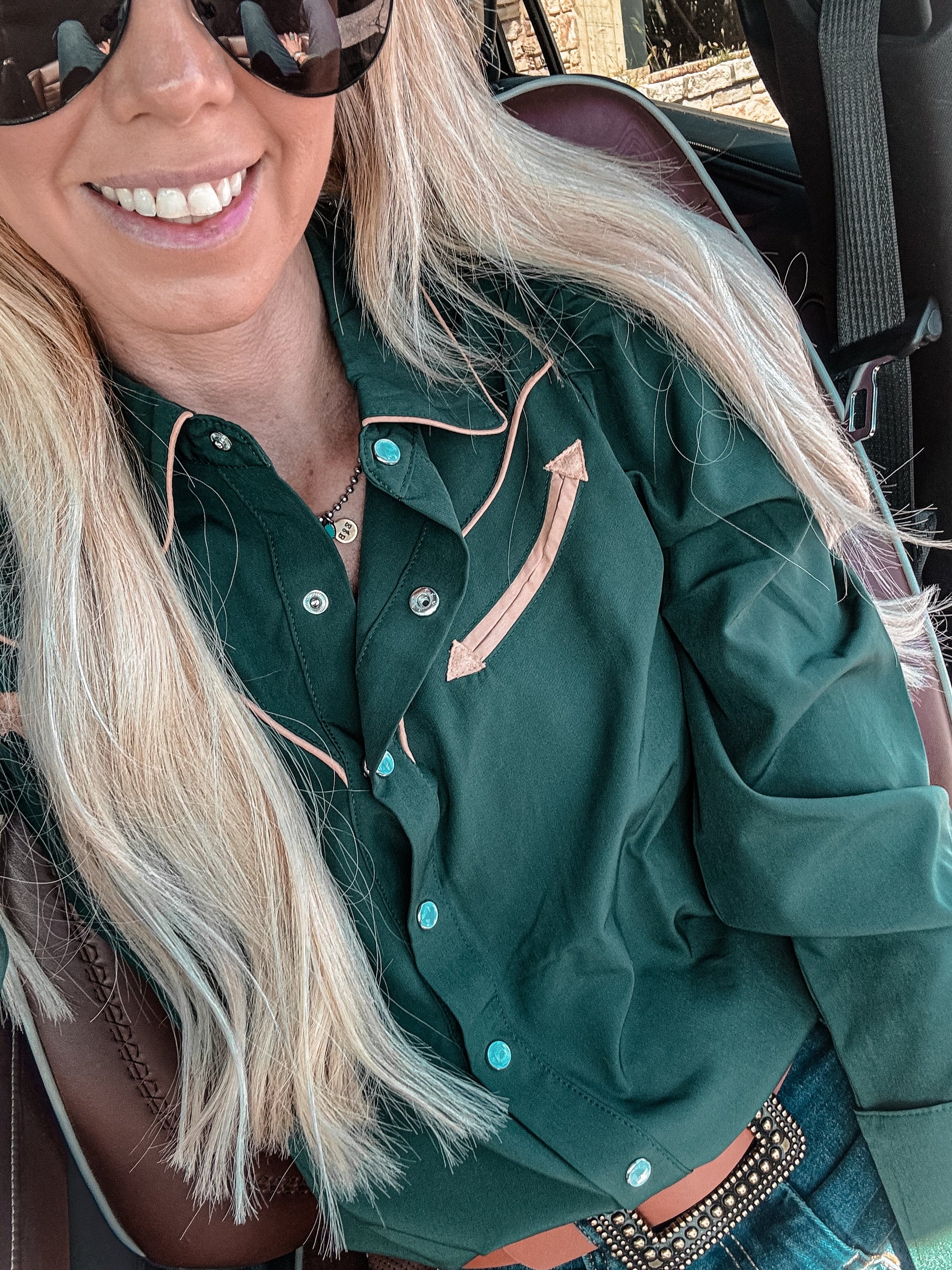 The Guthrie Pearl Snap Button Down (Hunter Green) - The Vintage Emmie