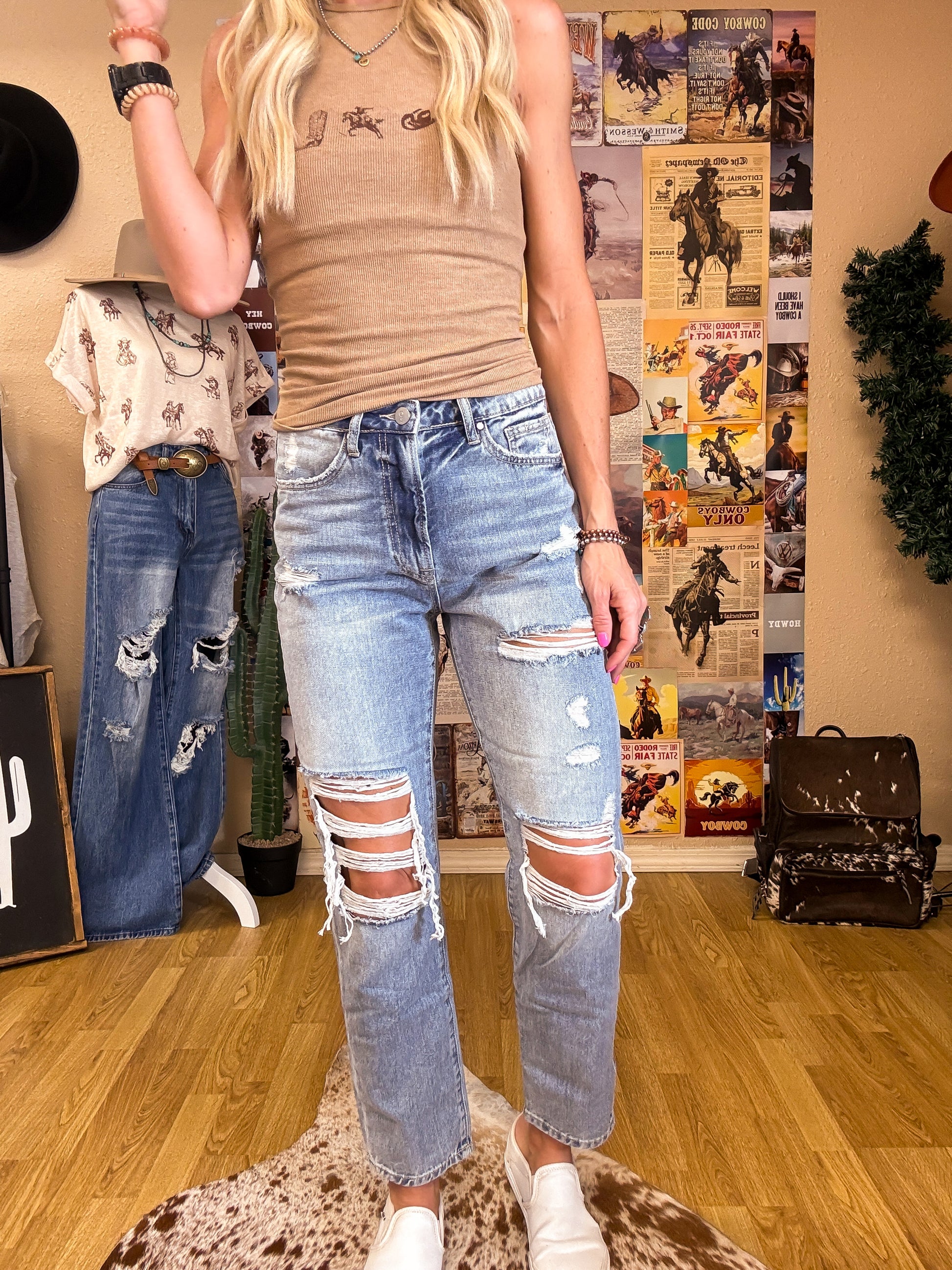 The Markley Distressed Straight Leg Jeans - The Vintage Emmie