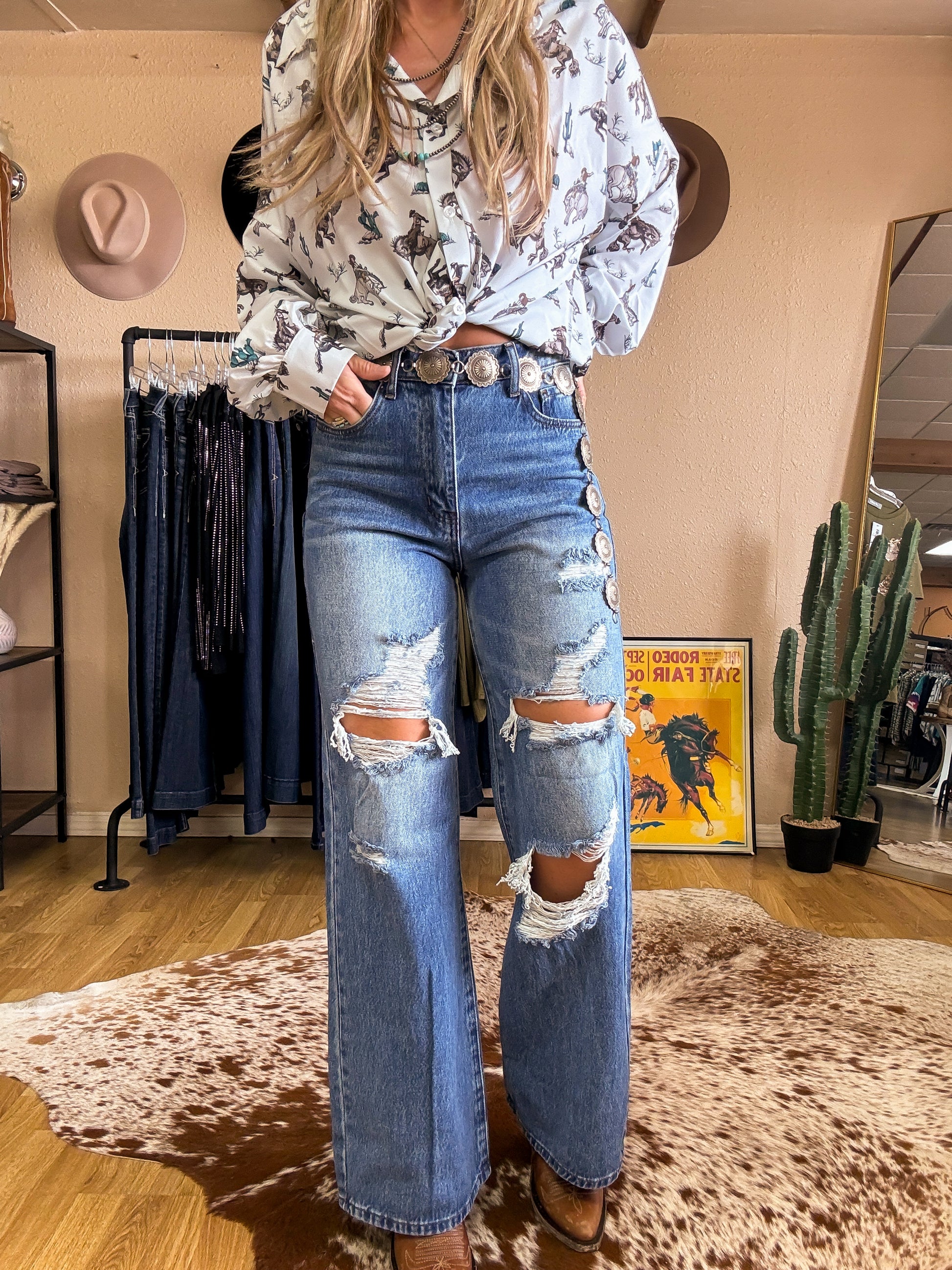 The Aldine Wide Leg Jeans - The Vintage Emmie