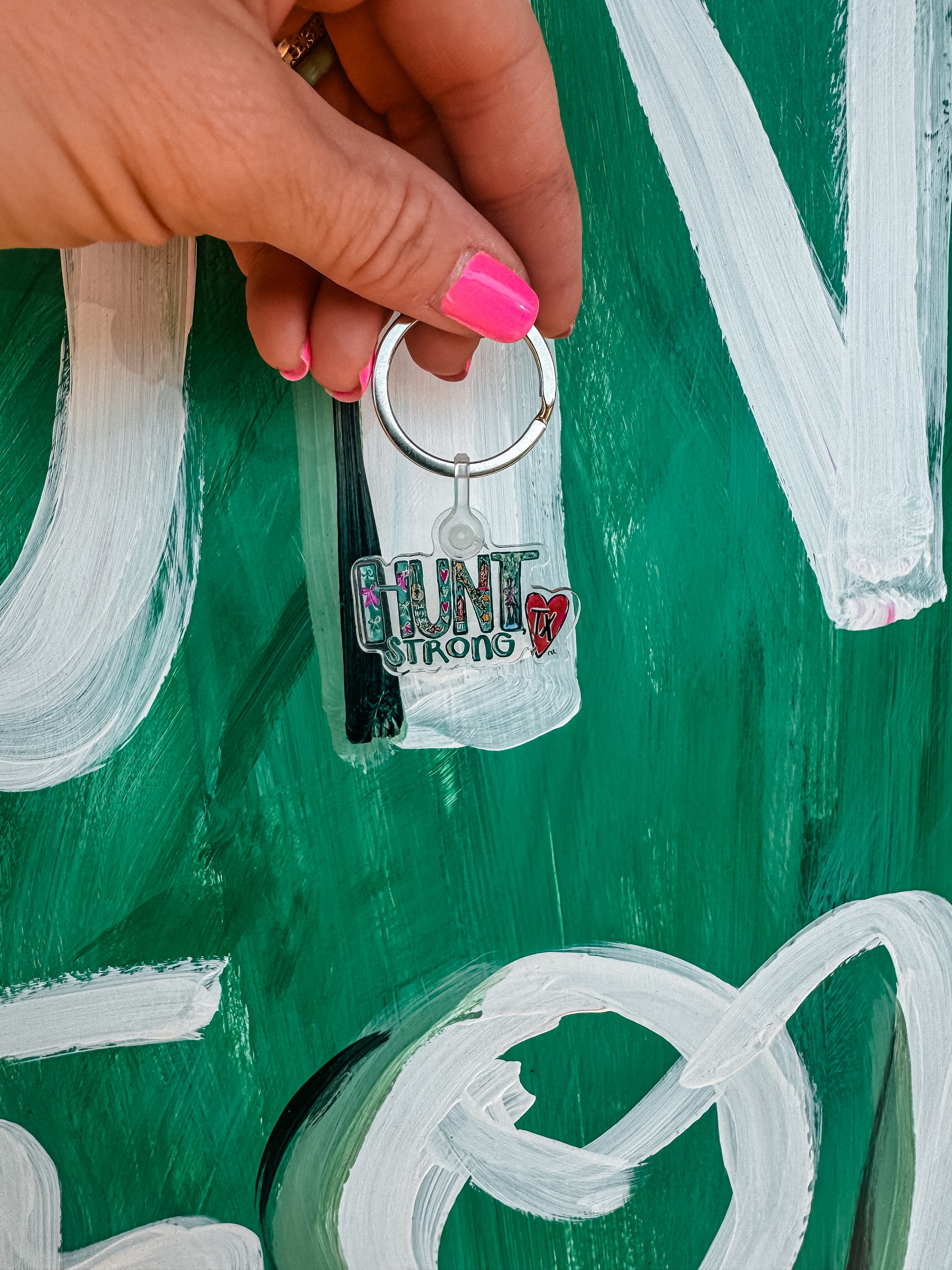 Hunt Strong Key Chain - The Vintage Emmie