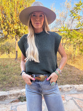 The Concan Oversized Sweater Vest (Hunter Green)