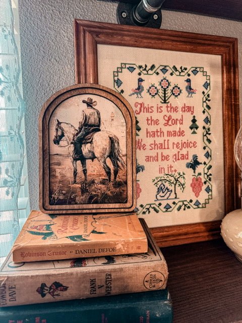 The White Horse Cowboy Picture (Arch Top) - The Vintage Emmie