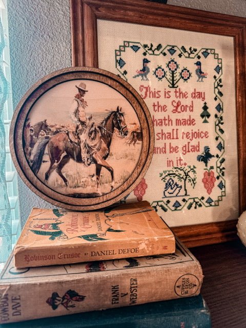 The Vintage Cowboy Picture (Round) - The Vintage Emmie