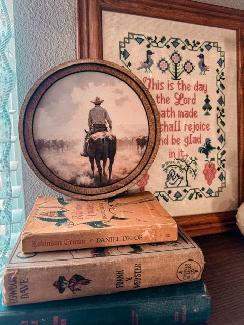 The Cattle Drive Picture (Round) - The Vintage Emmie