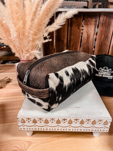The Texana Cowhide Toiletry Bag(Style 1)