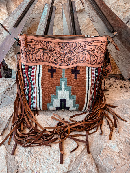 Punchy Bag | Saddle Blanket Purse With Fringe Wholesale |  suturasonline.com.br