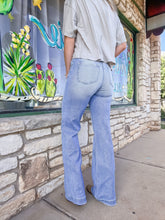 The Danville Wide Leg Flare Jeans (Light Wash)