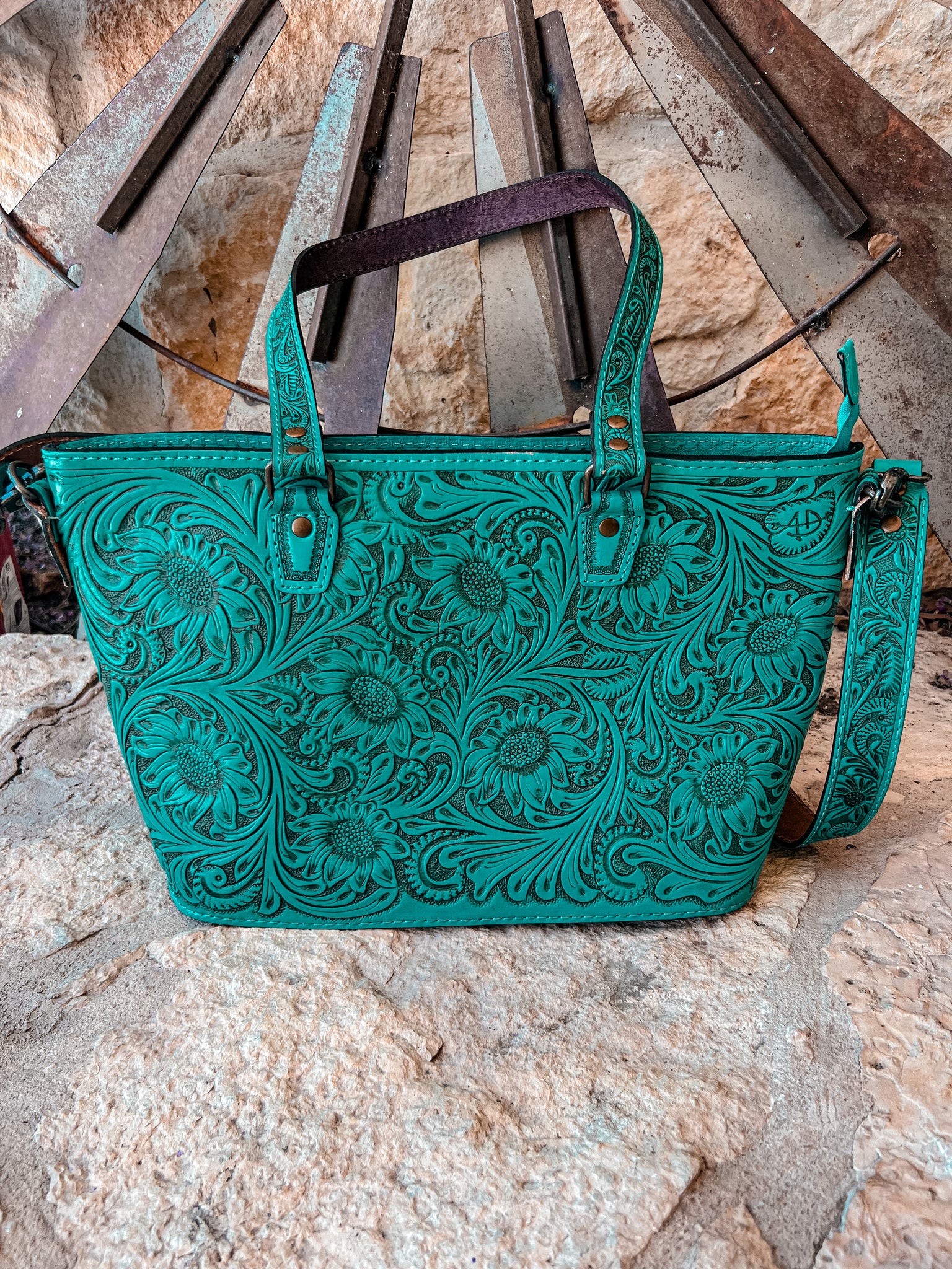 Turquoise tooled best sale leather purse