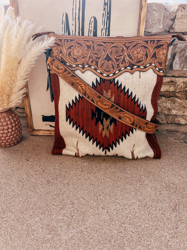 The Ole Virgil Saddle Blanket Purse (Red & Cream)