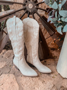 The Baytown Boots (White)