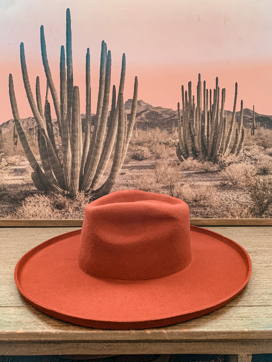 The Billy Masterson Felt Hat (Rust) - The Vintage Emmie